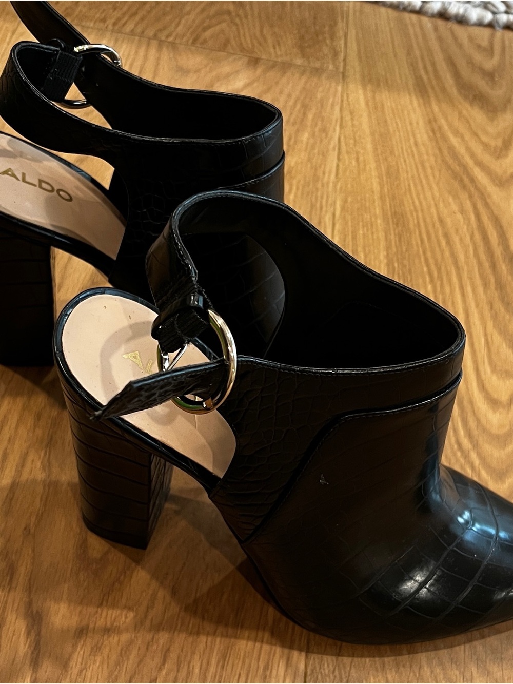 Aldo Black Croc-Embossed Pointed Slingback Block Heels 10 Black - Picture 4 of 9